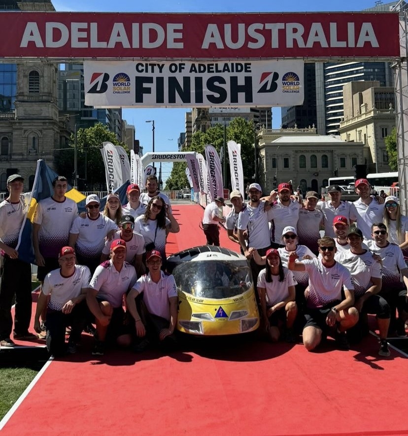 JU Solar Team in World Solar Challenge.