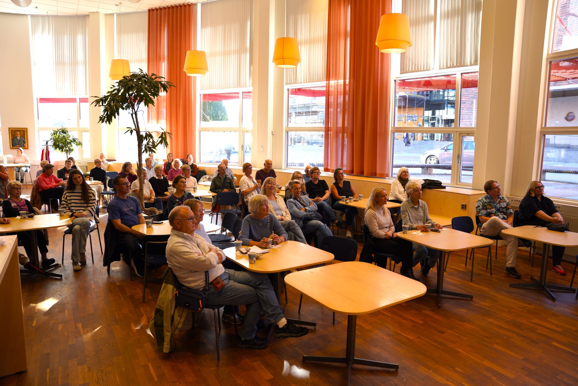 People at a lecture.