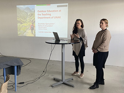 Nanna Ýr Arnardóttir och Brynhildur Bjarnadóttir, lektorer vid Akureyri University på Island.