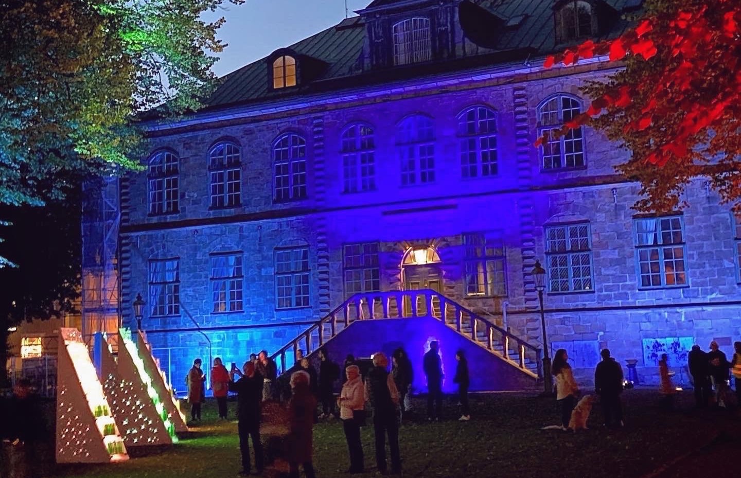 Ljuseventet Septemberljus i Hovrättsparken.